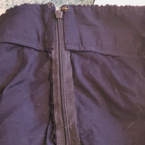 🧚‍♀️Loft Riviera Shorts🧚‍♀️ - Picture 4 of 9